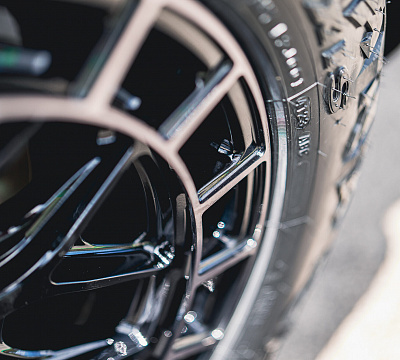 Фото дисков Vossen HFX-1 (6-Lug) на Nissan Patrol VII
