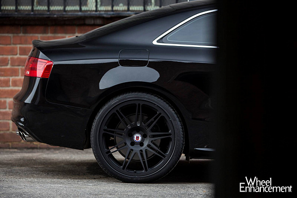 Фото дисков HRE 301M Черный сатин на Audi A/S/RS 5 (8T)