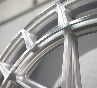 Vossen HFX-1 (6-Lug)