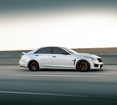 Фото дисков Vossen HF-2 на Cadillac CTS II