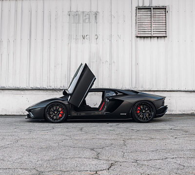 Фото дисков Brixton Forged TR05 на Lamborghini Aventador