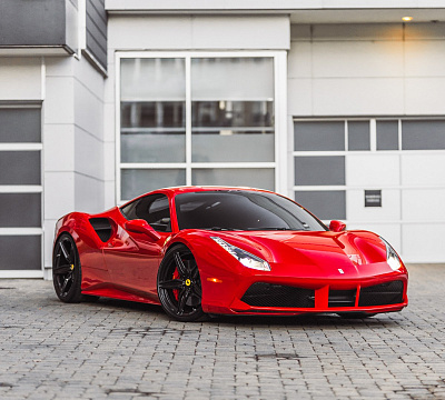 Фото дисков Brixton Forged PF4 на Ferrari 488