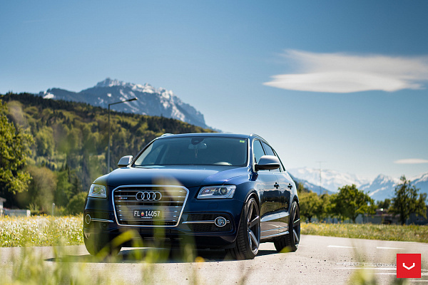 Фото дисков Vossen CV3 Глянцевый графит на Audi Q5 (8R)