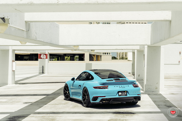 Фото дисков Vossen RS19 Черный глянец на Porsche 911 VIII
