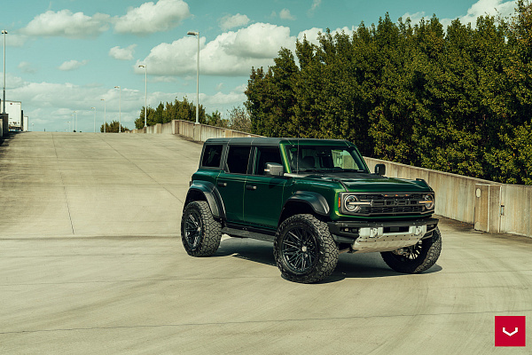Фото дисков Vossen HF6-5 Черный сатин на Ford Bronco