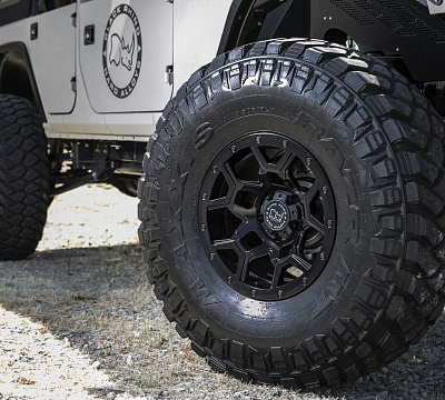 Black Rhino OVERLAND