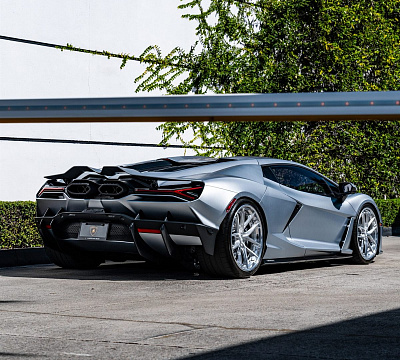 Фото дисков Anrky XR-301 на Lamborghini Revuelto