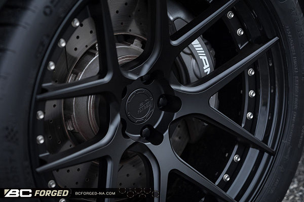 Фото дисков BC Forged HCS02 Черный матовый на Mercedes-Benz GLC (X253, C253)