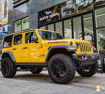 Фото дисков Vossen HF-7 на Jeep Wrangler IV (JL)