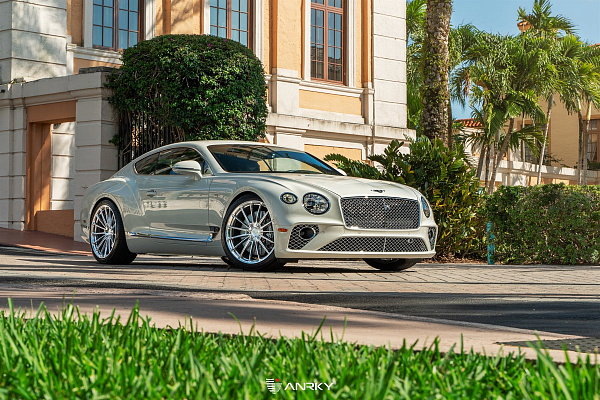 Фото дисков Anrky AN19 Полированный лак на Bentley Continental GT III