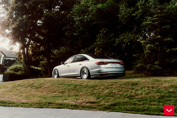 Audi A8 D5