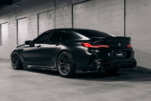 Фото дисков Brixton Forged PF14 R / RS Сатиновый темный лак на BMW 8/M8
