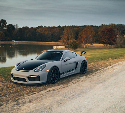 Фото дисков Brixton Forged R11-R на Porsche Cayman II