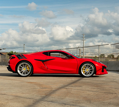 Фото дисков Anrky AN28 на Chevrolet Corvette C8