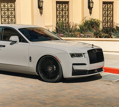 Фото дисков Vossen S17-16 на Rolls-Royce Ghost II