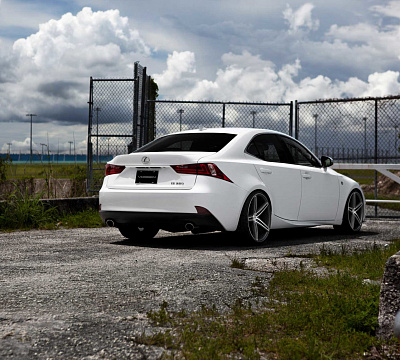Фото дисков Vossen CV5 на Lexus IS II
