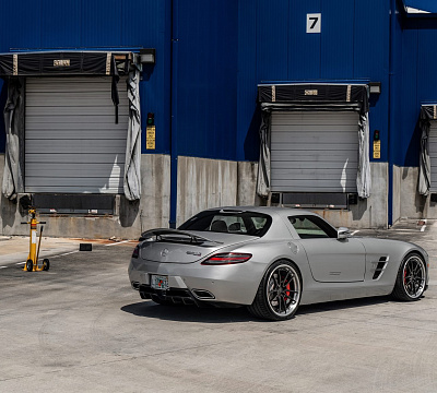 Фото дисков Anrky AN34 на Mercedes-Benz SLS AMG