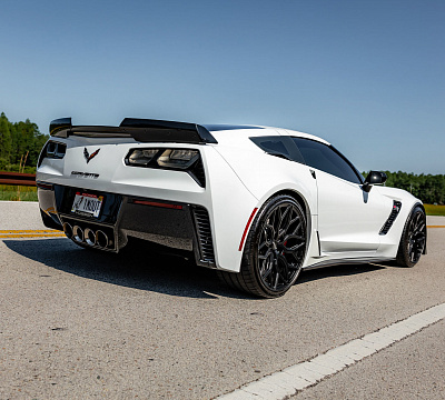 Фото дисков Vossen HF-2 на Chevrolet Corvette C7