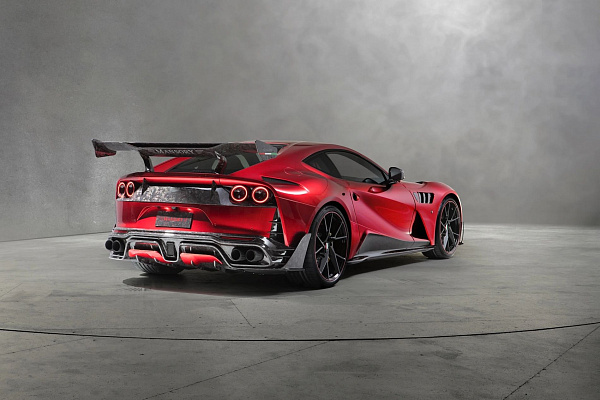 Фото дисков Mansory YN.5 Черный глянец на Ferrari 812