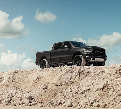 Фото дисков Vossen HF6-2 на Ram 1500 V