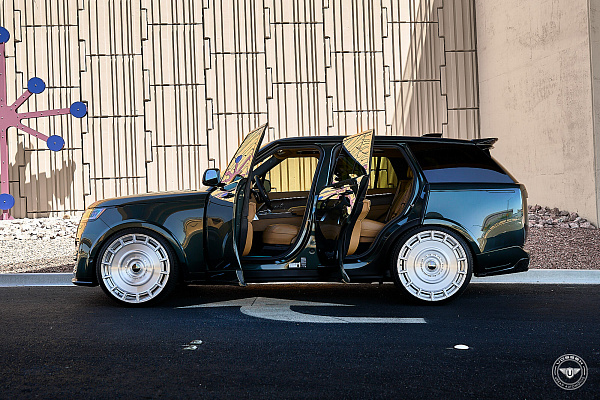 Фото дисков Vossen UV-7 Глянцевый лак на Land Rover Range Rover V