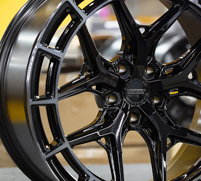 Vossen HFX-1 (5-Lug)