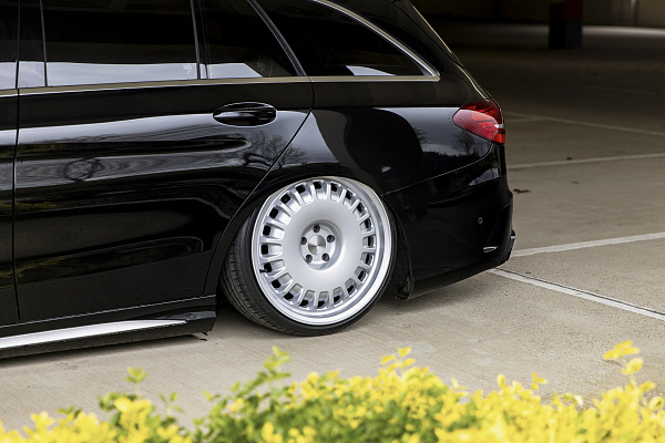 Фото дисков Rotiform PMF Серебро на Mercedes-Benz E-Class (W213, S213, C238)