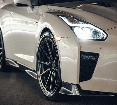 Фото дисков Vossen M-X2 на Nissan GT-R