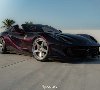 Фото дисков Anrky RS5.3 на Ferrari 812