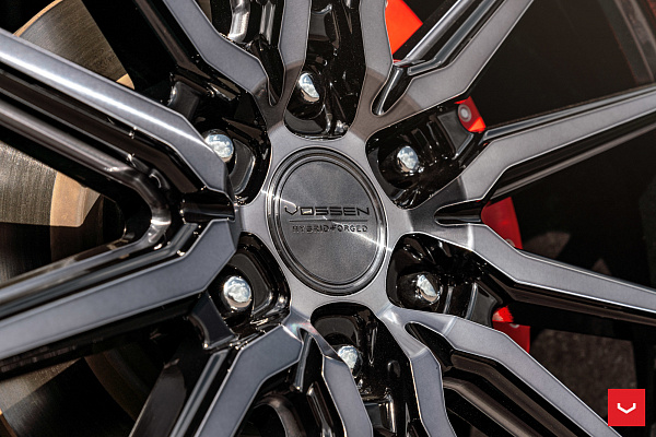 Фото дисков Vossen HF6-1 Алмазная проточка на Chevrolet Suburban XII