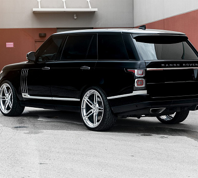 Фото дисков Anrky AN37 на Range Rover IV