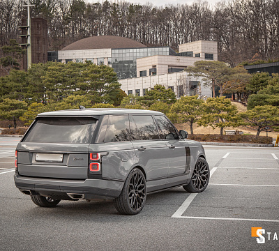 Фото дисков Vossen HF-2 на Land Rover Range Rover IV