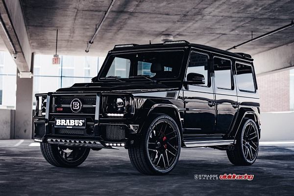 Фото дисков Strasse Wheels SM7T Deep Concave Monoblock Черный глянец на Mercedes-Benz G-Class II