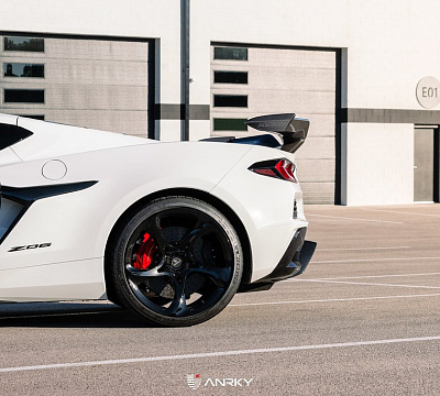 Фото дисков Anrky XR-105 на Chevrolet Corvette C8