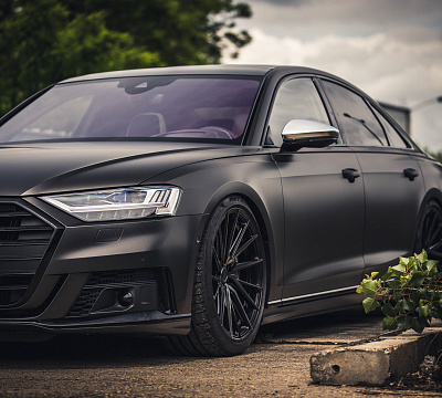Фото дисков Vossen HF-4T на Audi A/S 8 (D5)