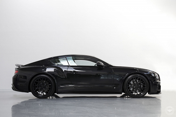 Фото дисков Vossen UV-1 Черный глянец на Bentley Continental GT III