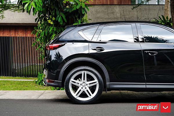 Фото дисков Vossen VFS-5 Серебро на Mazda CX-5 II