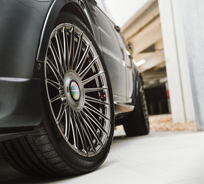 Фото дисков Vossen S17-13 на Land Rover Range Rover Sport II