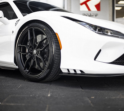 Фото дисков Anrky AN11 на Ferrari F8