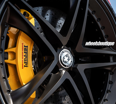 Фото дисков HRE S207 на Ferrari 458