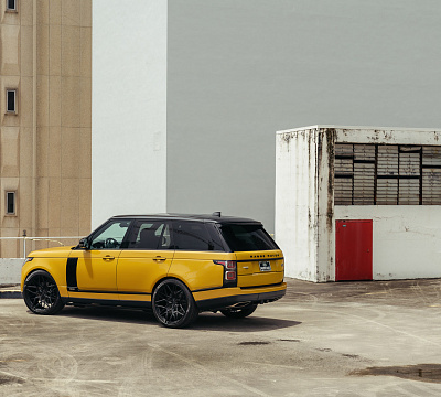 Фото дисков Vossen UV-1 на Land Rover Range Rover IV