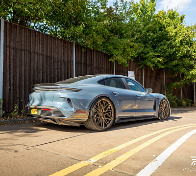Фото дисков Vossen HF-7 на Porsche Taycan I