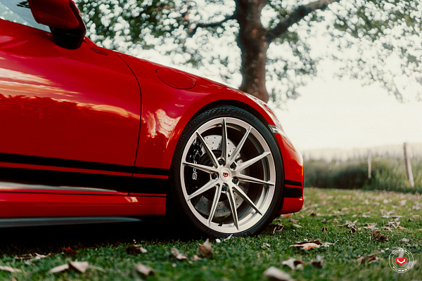 Фото дисков Vossen VPS-1 Глянцевая шампань на Porsche 911 VIII