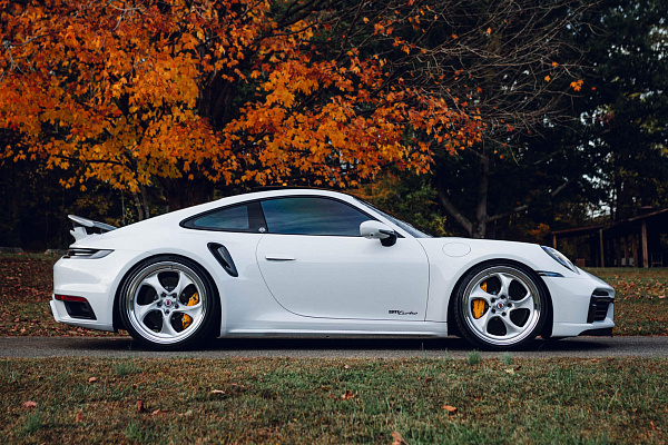 Фото дисков HRE 522 Глянцевый лак на Porsche 911 VIII