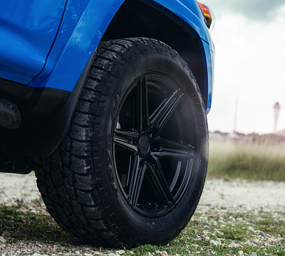 Фото дисков Vossen HF6-2 на Toyota 4Runner V