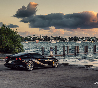 Фото дисков NOVITEC NF11 на Ferrari 812