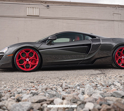 Фото дисков HRE P111SC на McLaren 570S