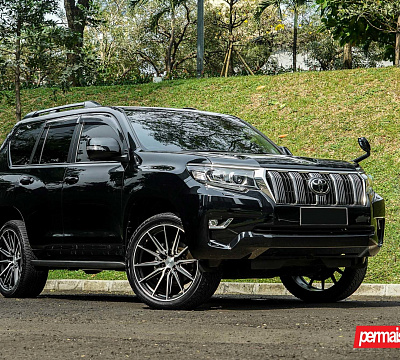 Фото дисков Vossen HF6-1 на Toyota Land Cruiser Prado 150