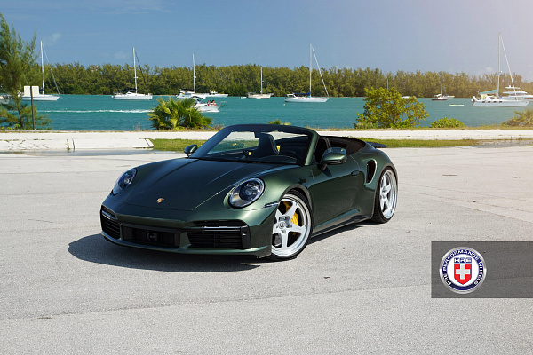 Фото дисков HRE 527 Серебро на Porsche 911 VIII