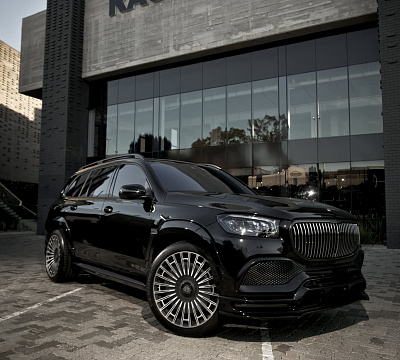 Фото дисков Brixton Forged LX07 на Mercedes-Benz GLS (X167)